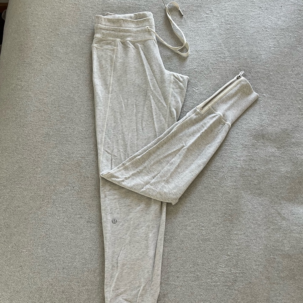 Lululemon ankle zip joggers